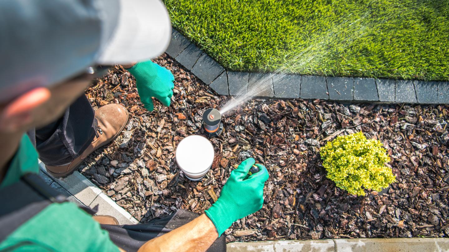 8 Common Sprinkler Problems and How to Fix Them