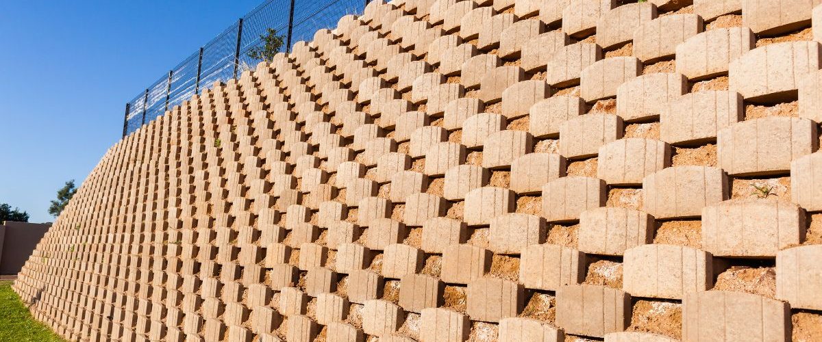 Helpful Retaining Wall Maintenance Tips or Longevity